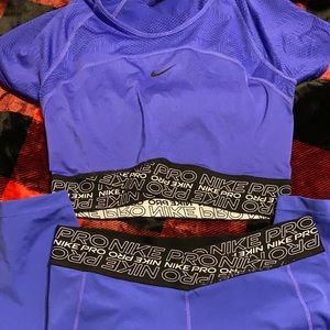 Nike pro workout set
